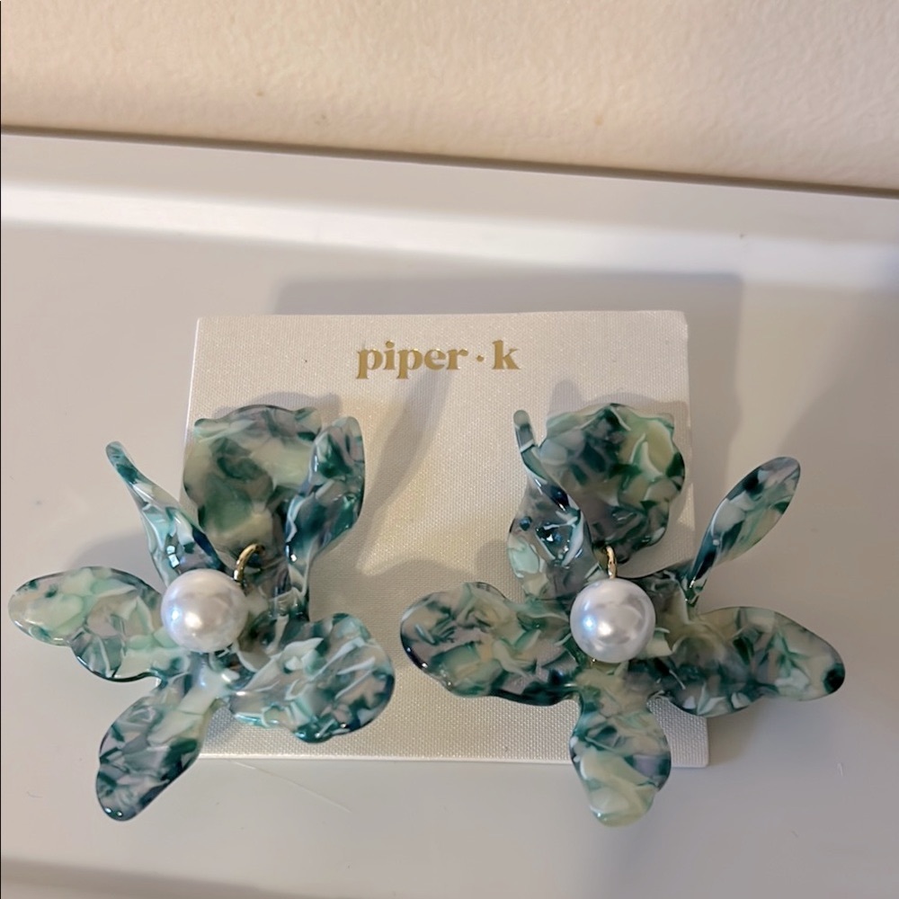 Piper K Floral Earrings with Pearl Accent